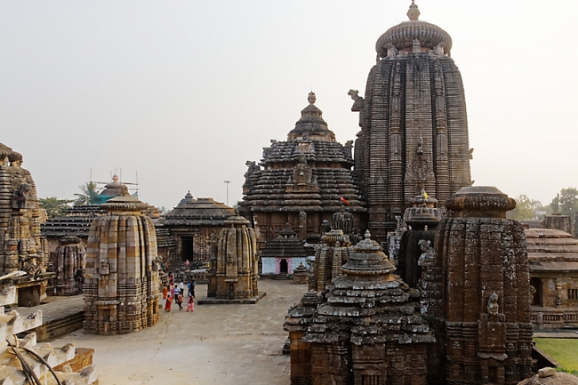 Bhubaneswar-Lingaraja temple-001